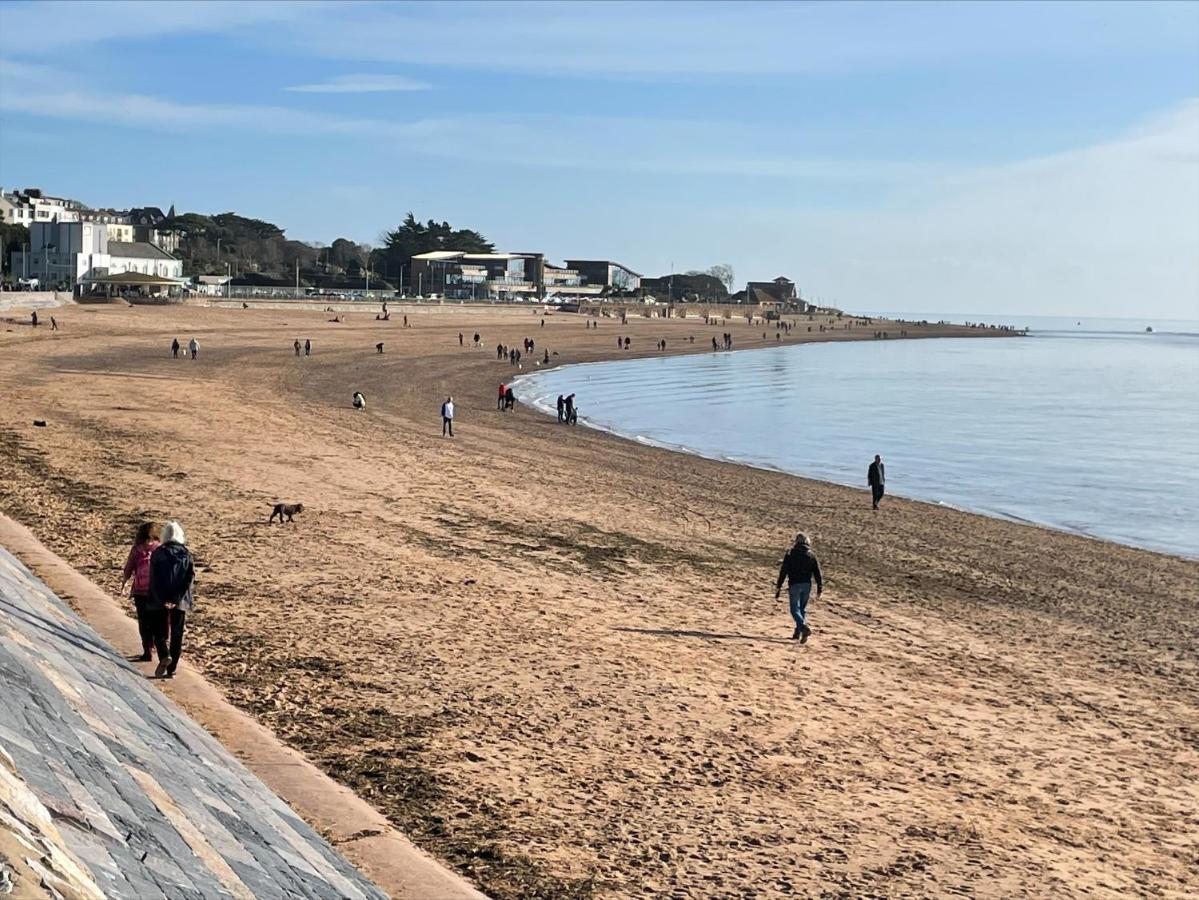 Seaview Apartment With Parking Exmouth Eksteriør bilde